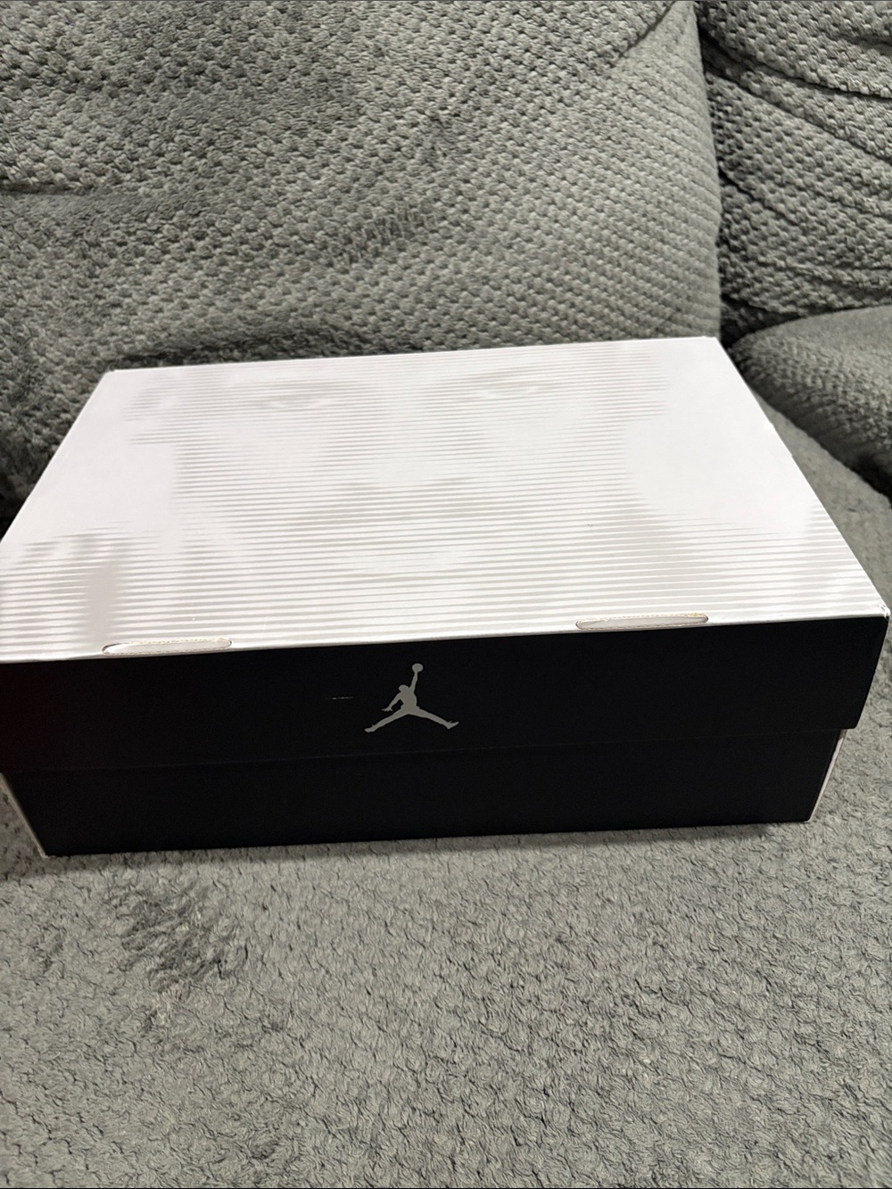 Jordan Air Jordan 4 Retro Black/Imperial Purple - Picture 7 of 9